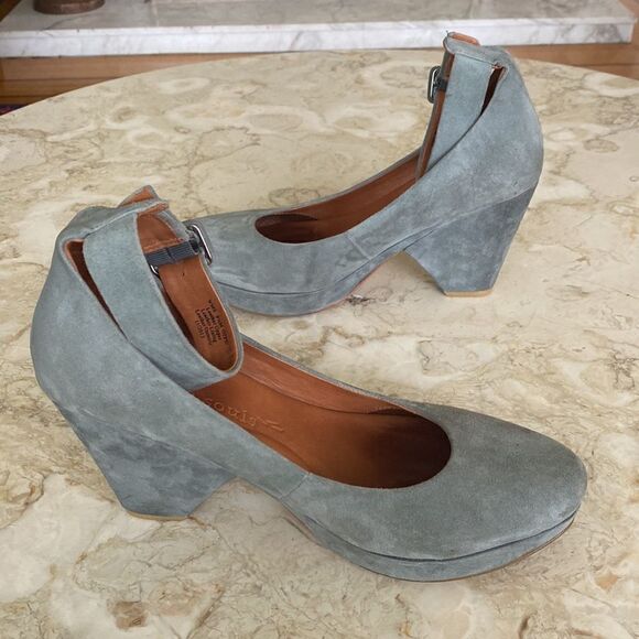 Gentle Souls Grey Oppsi Ankle Strap Mary Jane Leather Platform Pumps - Picture 4 of 13